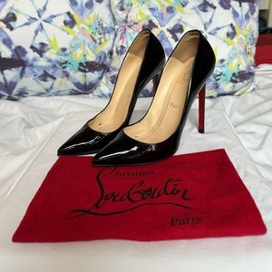 Christian Louboutin So Kate Pump